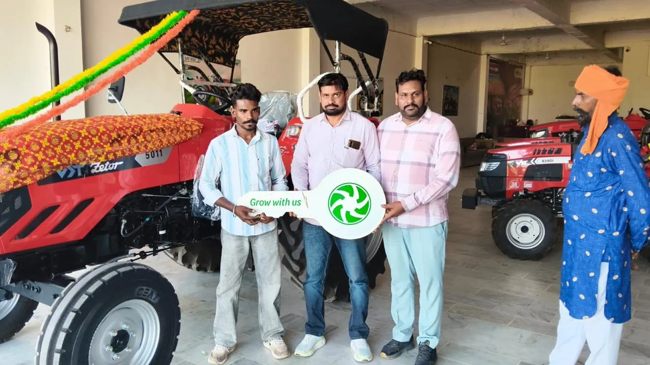 Key handover at our Hanumangarh showroom